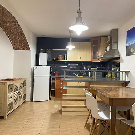 Cozy Garden Apartment In The Heart Of Praha Exteriér fotografie
